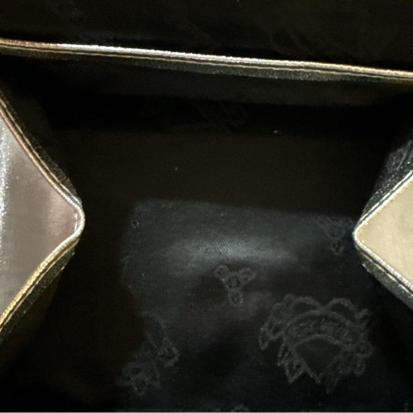 Betsey Johnson Sinful Sweets Wallet - Picture 4 of 6